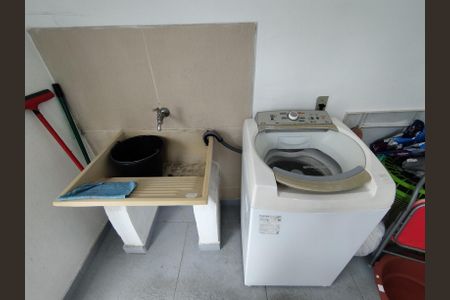 Casa à venda com 173m², 3 quartos e 2 vagas Casa à venda com 173m², 3 quartos e 2 vagasÁrea de Serviço