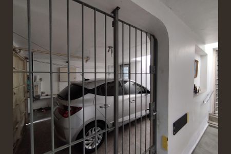 Casa à venda com 173m², 3 quartos e 2 vagas Casa à venda com 173m², 3 quartos e 2 vagasGaragem