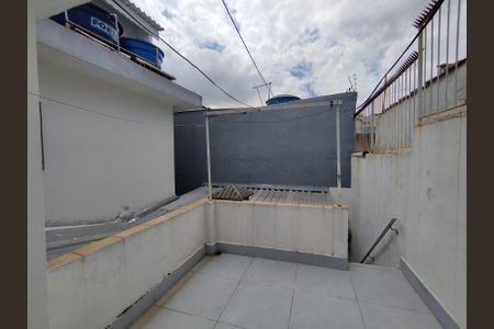 Casa à venda com 173m², 3 quartos e 2 vagas Casa à venda com 173m², 3 quartos e 2 vagasQuintal