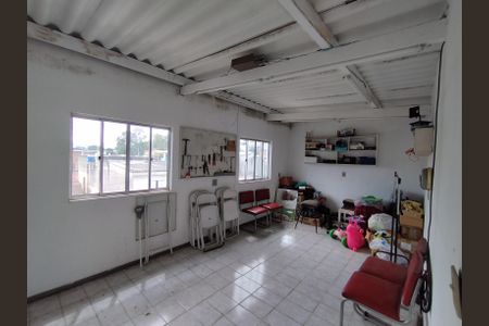 Casa à venda com 173m², 3 quartos e 2 vagas Casa à venda com 173m², 3 quartos e 2 vagasGalpão