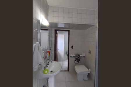 Casa à venda com 173m², 3 quartos e 2 vagas