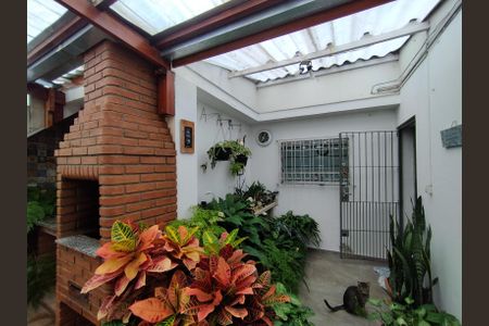 Casa à venda com 173m², 3 quartos e 2 vagas Casa à venda com 173m², 3 quartos e 2 vagasQuintal