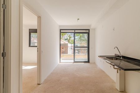 Sala/Cozinha de apartamento à venda com 1 quarto, 28m² em Pinheiros, São Paulo