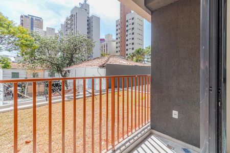 Varanda de apartamento à venda com 1 quarto, 28m² em Pinheiros, São Paulo