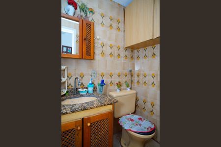 Banheiro de apartamento à venda com 2 quartos, 46m² em Fonseca, Niterói