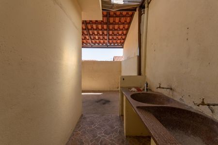 Casa para alugar com 120m², 3 quartos e 1 vagaÁrea de Serviço