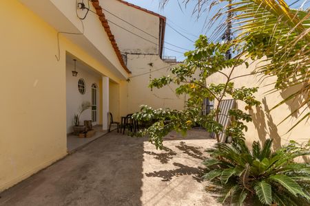 Casa para alugar com 120m², 3 quartos e 1 vagaÁrea comum