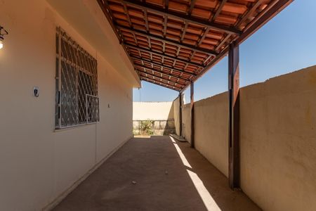 Casa para alugar com 120m², 3 quartos e 1 vagaÁrea de Serviço