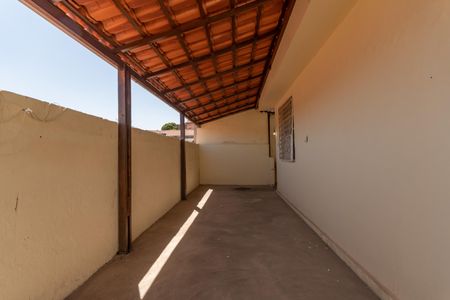 Casa para alugar com 120m², 3 quartos e 1 vagaÁrea de Serviço