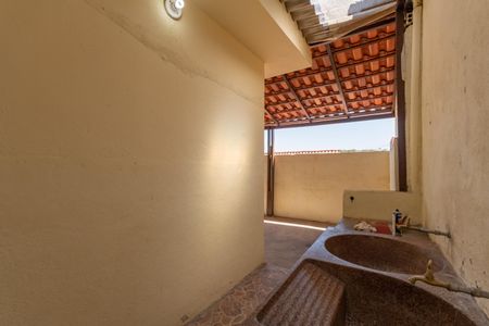 Casa para alugar com 120m², 3 quartos e 1 vagaÁrea de Serviço