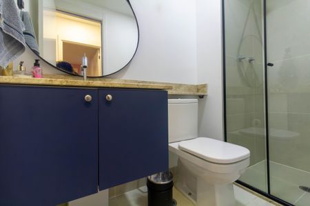 Apartamento à venda com 67m², 2 quartos e 1 vaga Apartamento à venda com 67m², 2 quartos e 1 vagaBanheiro 2