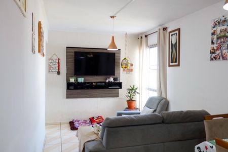 Sala de apartamento à venda com 3 quartos, 64m² em I.A.P.I., Osasco