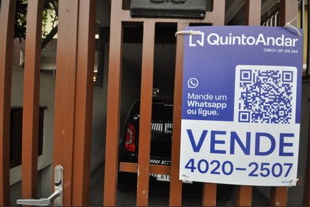 Casa à venda com 100m², 4 quartos e 2 vagasPlaca