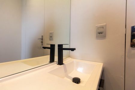 Apartamento à venda com 110m², 3 quartos e 2 vagasBanheiro 1