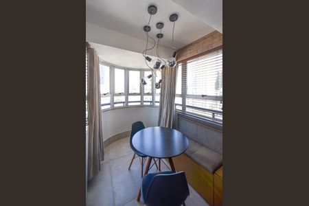 Varanda de apartamento para alugar com 1 quarto, 54m² em Lourdes, Belo Horizonte