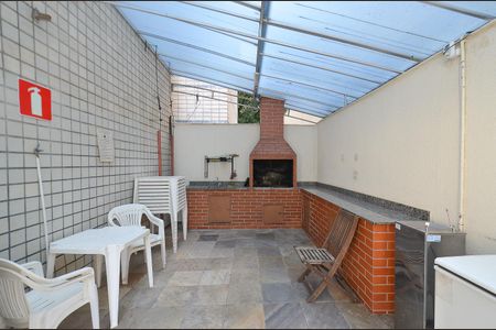 Área comum - Churrasqueira de apartamento para alugar com 1 quarto, 54m² em Lourdes, Belo Horizonte