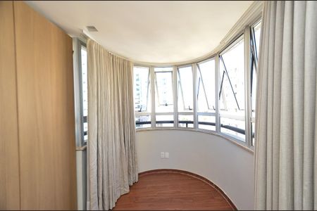 Varanda da Suíte de apartamento para alugar com 1 quarto, 54m² em Lourdes, Belo Horizonte