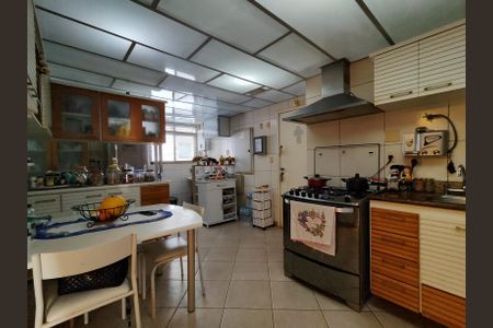 Apartamento à venda com 360m², 3 quartos e 1 vagaCozinha