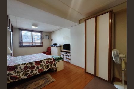 Apartamento à venda com 360m², 3 quartos e 1 vagaSuíte 3