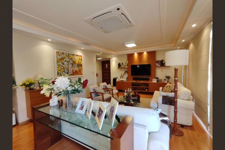 Apartamento à venda com 360m², 3 quartos e 1 vagaSala