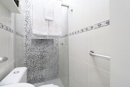 Banheiro de apartamento para alugar com 1 quarto, 45m² em Luz, São Paulo