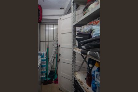 Casa à venda com 90m², 3 quartos e 1 vagaÁrea de Serviço