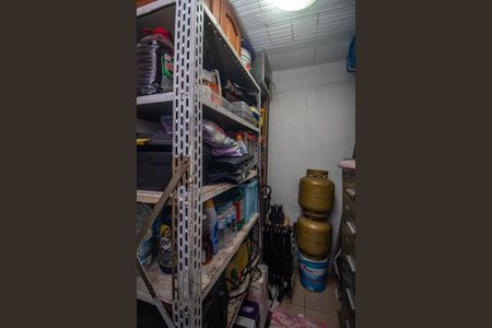 Casa à venda com 90m², 3 quartos e 1 vagaÁrea de Serviço