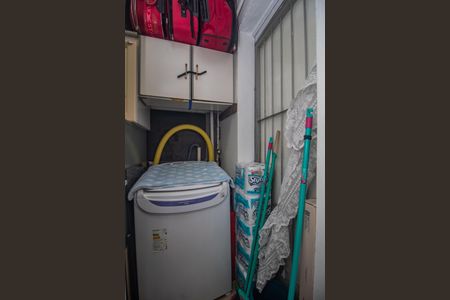 Casa à venda com 90m², 3 quartos e 1 vagaÁrea de Serviço