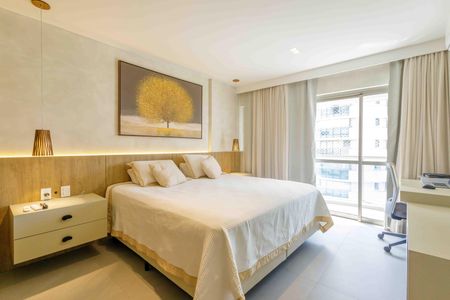 Apartamento à venda com 233m², 4 quartos e 3 vagas Apartamento à venda com 233m², 4 quartos e 3 vagasSuíte 3