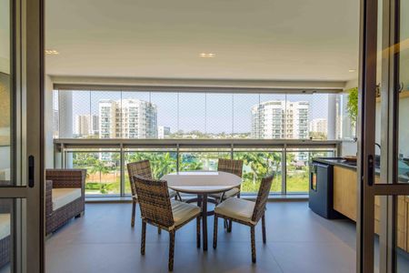 Varanda da Sala 2 de apartamento à venda com 4 quartos, 233m² em Barra da Tijuca, Rio de Janeiro