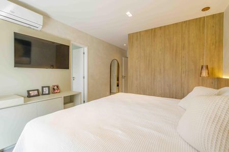 Apartamento à venda com 233m², 4 quartos e 3 vagas Apartamento à venda com 233m², 4 quartos e 3 vagasSuíte 3