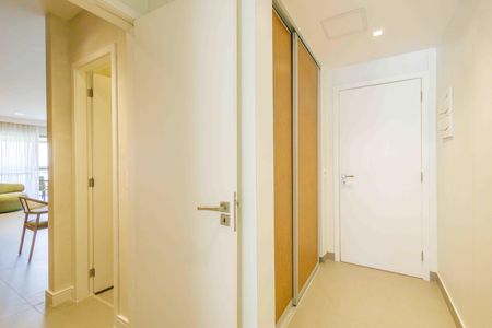 Apartamento à venda com 233m², 4 quartos e 3 vagas Apartamento à venda com 233m², 4 quartos e 3 vagasCozinha