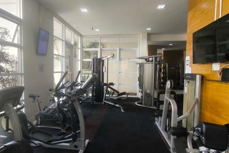 Apartamento à venda com 97m², 3 quartos e 2 vagas Apartamento à venda com 97m², 3 quartos e 2 vagasÁrea comum - Academia