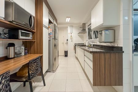Apartamento à venda com 146m², 3 quartos e 2 vagasCozinha