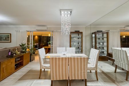 Apartamento à venda com 146m², 3 quartos e 2 vagasSala