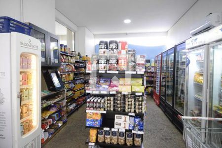 Apartamento à venda com 146m², 3 quartos e 2 vagasÁrea comum - Mercado 24 Horas