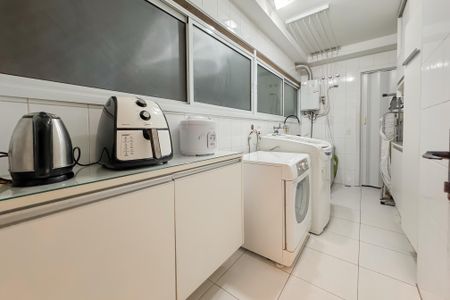 Apartamento à venda com 146m², 3 quartos e 2 vagasÁrea de Serviço
