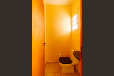 Casa à venda com 115m², 2 quartos e 4 vagas Casa à venda com 115m², 2 quartos e 4 vagasLavabo