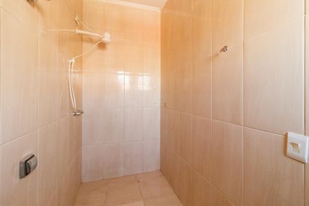 Casa à venda com 115m², 2 quartos e 4 vagas Casa à venda com 115m², 2 quartos e 4 vagasBanheiro da Suíte 2