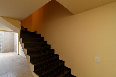 Casa à venda com 115m², 2 quartos e 4 vagas Casa à venda com 115m², 2 quartos e 4 vagasGaragem