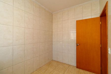 Casa à venda com 115m², 2 quartos e 4 vagas Casa à venda com 115m², 2 quartos e 4 vagasCozinha