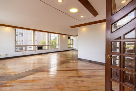 Apartamento à venda com 217m², 3 quartos e 3 vagasSala