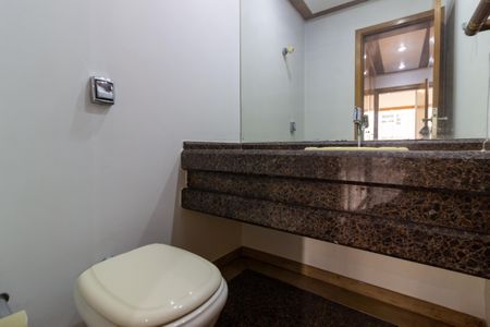 Apartamento à venda com 217m², 3 quartos e 3 vagasLavabo