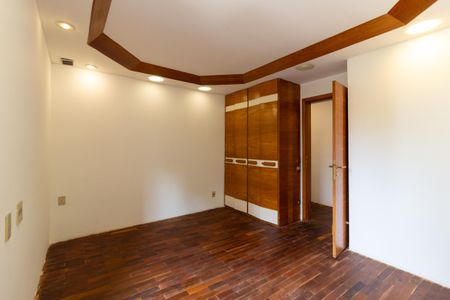 Apartamento à venda com 217m², 3 quartos e 3 vagasQuarto 2