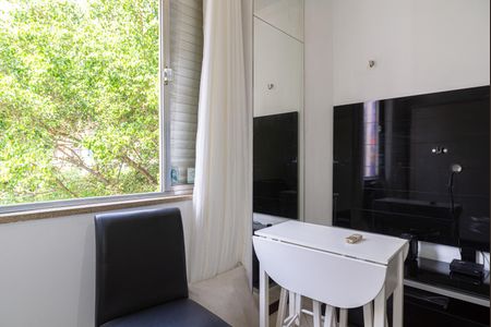 Sala de apartamento para alugar com 1 quarto, 44m² em Bela Vista, São Paulo