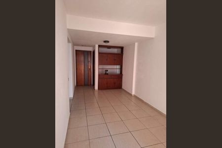 Apartamento à venda com 65m², 1 quarto e 2 vagas