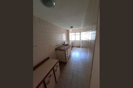 Apartamento à venda com 65m², 1 quarto e 2 vagas