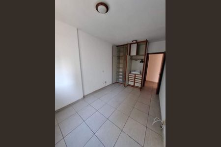 Apartamento à venda com 65m², 1 quarto e 2 vagas