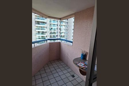 Apartamento à venda com 65m², 1 quarto e 2 vagas