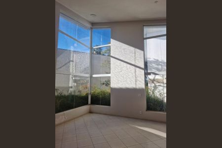 Casa de condomínio à venda com 431m², 3 quartos e 4 vagas